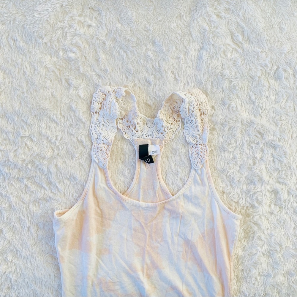 ♡ H&M Divide Bleached Tank